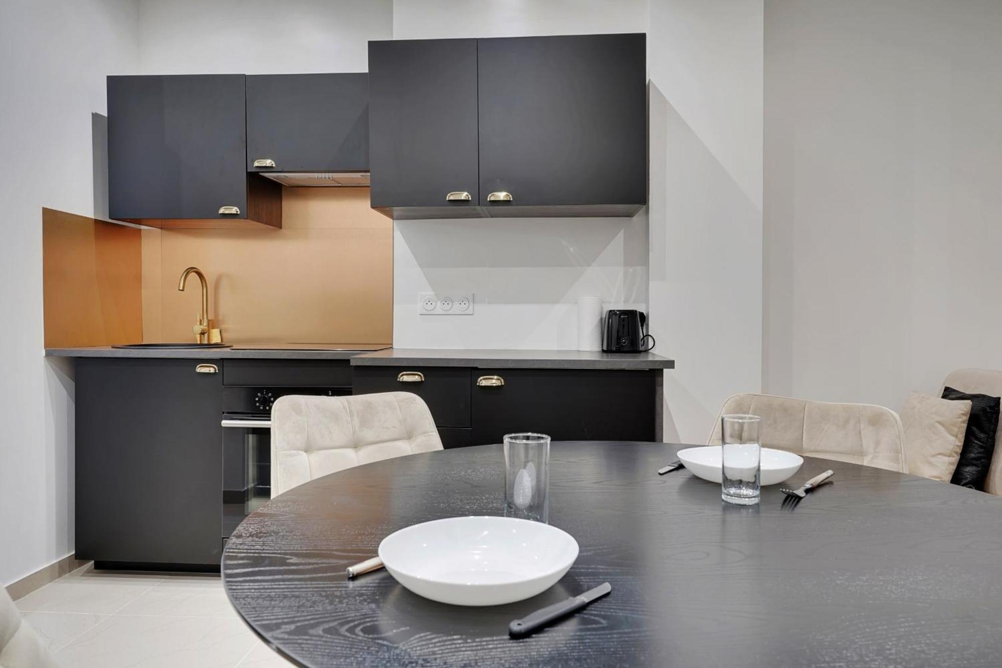 Comfortable Apartment Marx Dormoy Париж Экстерьер фото